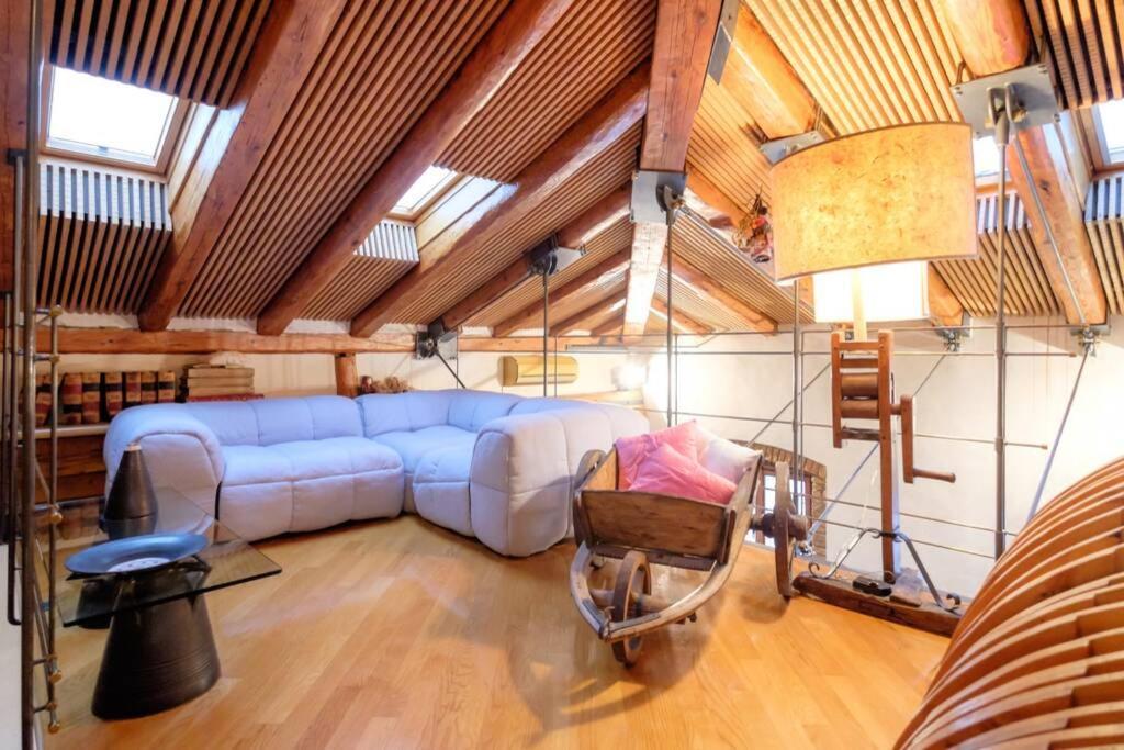 6 Ponterosso - Luxury Attic Apartamento Trieste Exterior foto