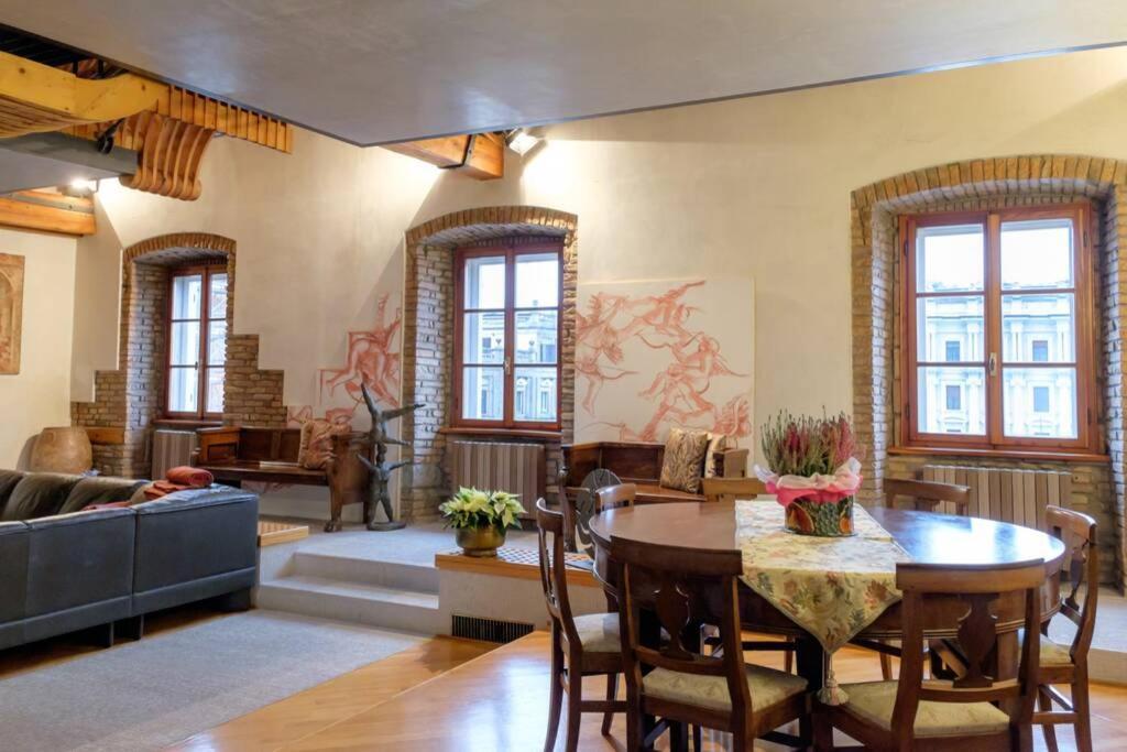 6 Ponterosso - Luxury Attic Apartamento Trieste Exterior foto
